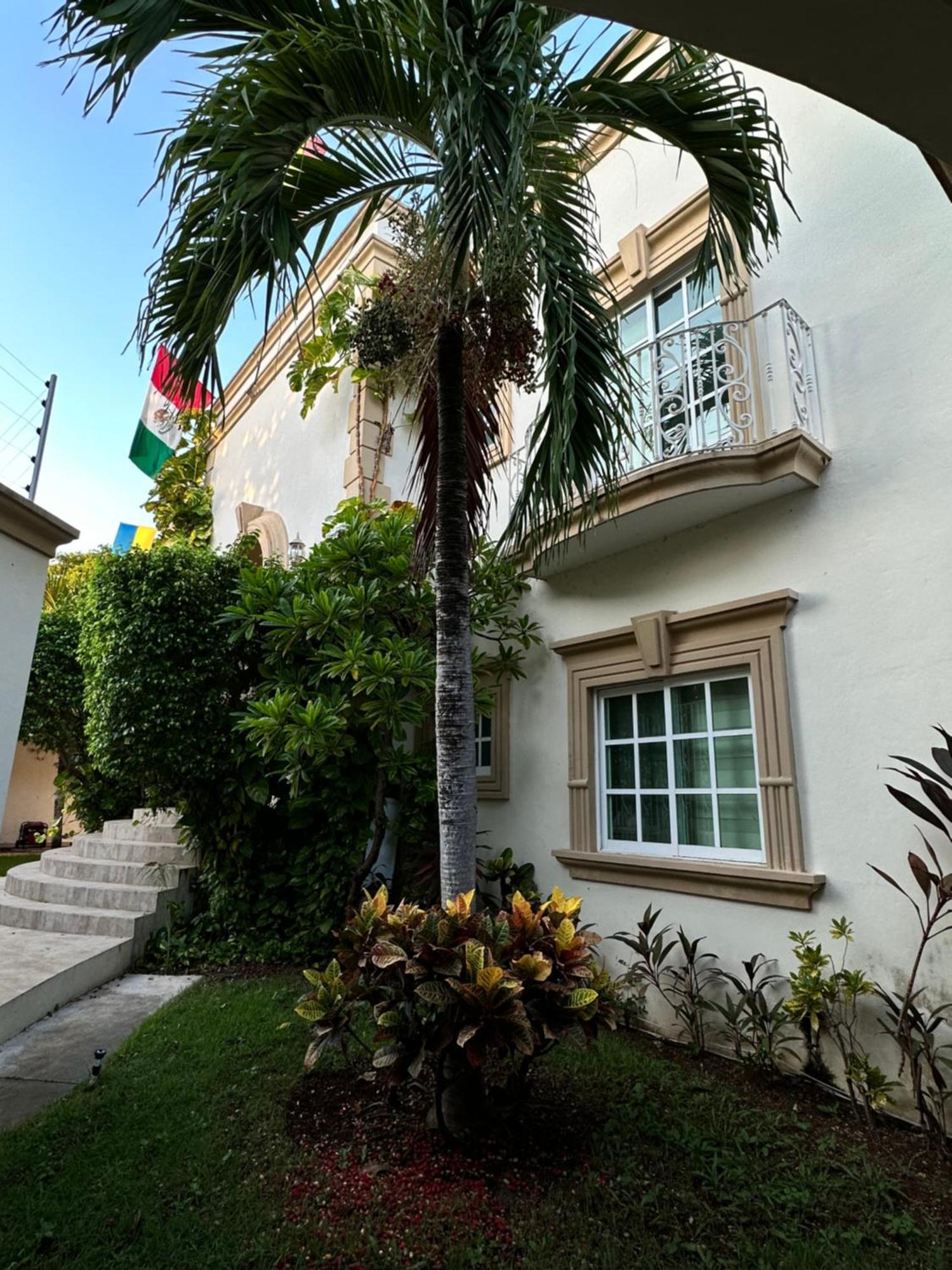 Casa Sasha'S Mini Palace Cancún Exterior foto